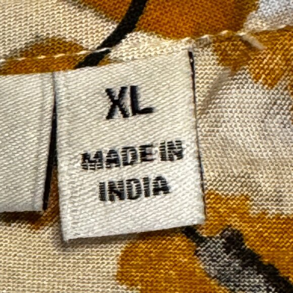 Like new MASAI Abstract Pattern Loose Fitting V-Neck Top Size XL - Picture 6 of 10